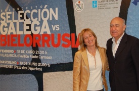 Marta Souto con Martín Micó na presentación dos partidos