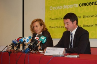 Marta Souto e Carlos Meana na conferencia de prensa