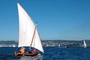 Galiza vai estar presente coas súas embarcacións tradicionais (como a da imaxe) na meirande festa do mar