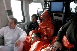 Os mariñeiros do 'Rosamar' rescatados, catro de nacionalidade portuguesa e un indonesio