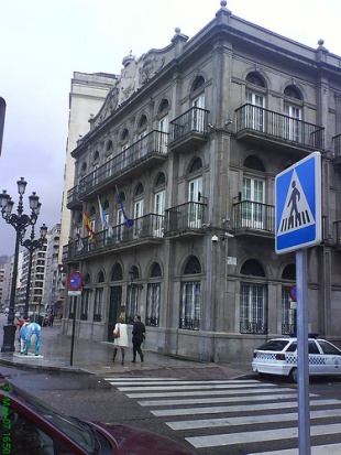 Nova sede da alcaldía de Vigo, situada nun vello edificio no Areal / Flickr: Tomas R Vigo